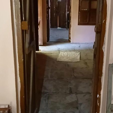 Вилла Joshi House Khamgaon Экстерьер фото